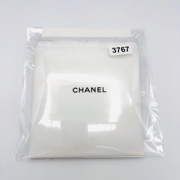 3767 CHANEL FABRIC DRAWSTRING BAG - Picture 1 of 3